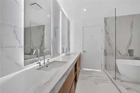 1400 Biscayne Blvd #1502, Miami, FL 33132 — photo 11
