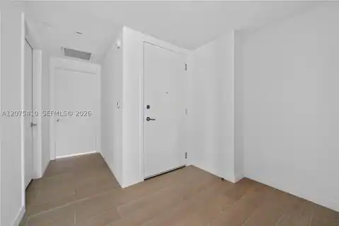1400 Biscayne Blvd #1502, Miami, FL 33132 — photo 18