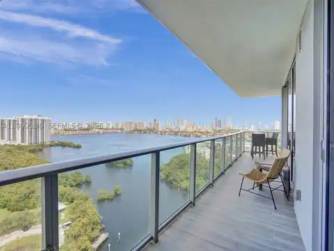 16385 Biscayne Blvd #2107, North Miami Beach, FL 33160 — photo 16