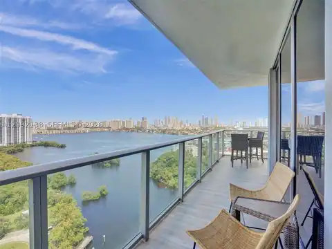 16385 Biscayne Blvd #2107, North Miami Beach, FL 33160 — photo 19