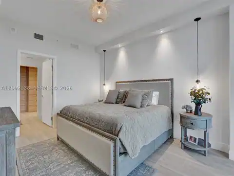 16385 Biscayne Blvd #2107, North Miami Beach, FL 33160 — photo 3