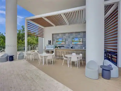 16385 Biscayne Blvd #2107, North Miami Beach, FL 33160 — photo 33