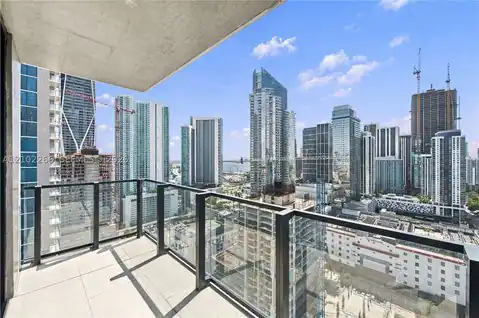 20 NE 11th #3308, Miami, FL 33132 — photo 13