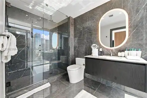 20 NE 11th #3308, Miami, FL 33132 — photo 21