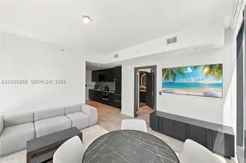 20 NE 11th #3308, Miami, FL 33132 — photo 4