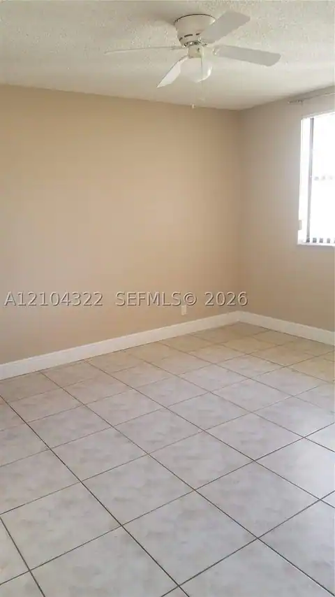 8120 Geneva Ct #553, Doral, FL 33166 — photo 4