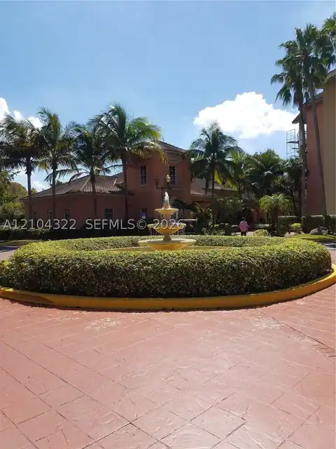 8120 Geneva Ct #553, Doral, FL 33166 — photo 6