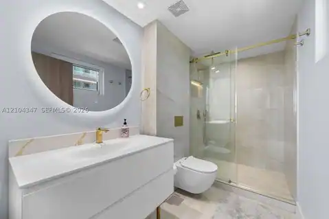 10185 Collins Ave #919, Bal Harbour, FL 33154 — photo 24