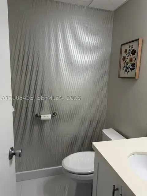 17570 Atlantic Blvd #119, Sunny Isles Beach, FL 33160 — photo 11