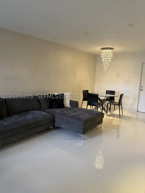 17570 Atlantic Blvd #119, Sunny Isles Beach, FL 33160 — photo 3