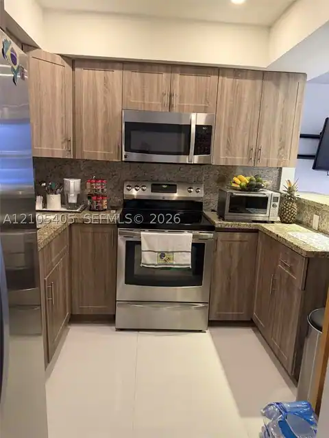 17570 Atlantic Blvd #119, Sunny Isles Beach, FL 33160 — photo 9