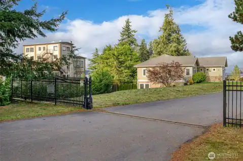23 Port Townsend Bay, Port Hadlock, WA, 98339 — photo 2