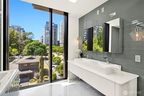 999 110th Avenue NE #300, Bellevue, WA, 98004 — photo 21