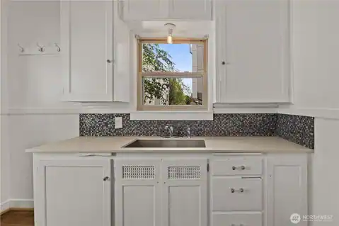 6620 Carleton Avenue S, Seattle, WA, 98108 — photo 15
