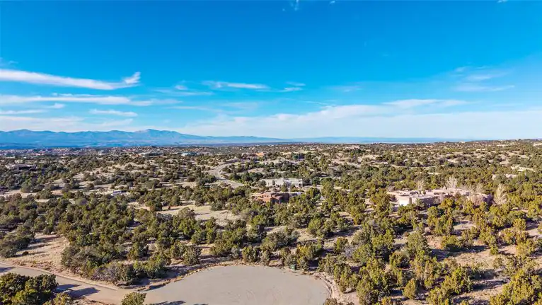 27 Gwendolyn, Santa Fe, NM 87506