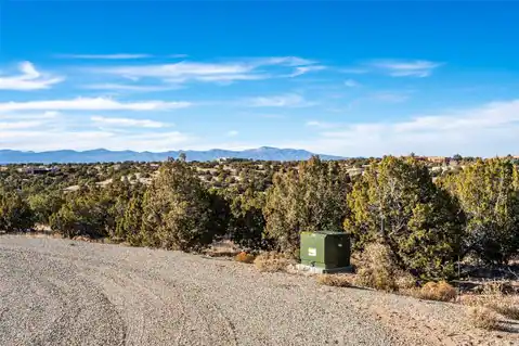 27 Gwendolyn, Santa Fe, NM 87506 — photo 13