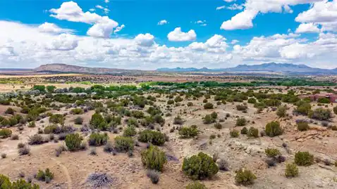 39 Camino Los Angelitos, Galisteo, NM 87541 — photo 3