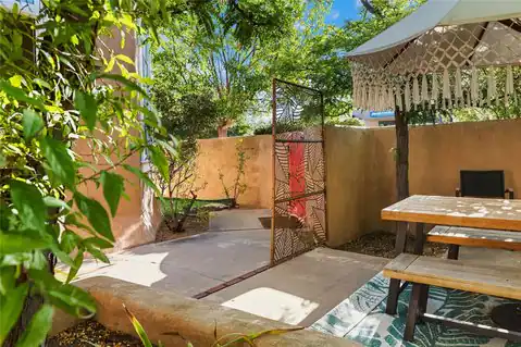 992 Old Pecos Trail, Santa Fe, NM 87505 — photo 11
