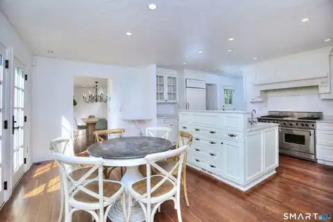 1170 Hillside Road, Fairfield, CT 06824 — photo 8