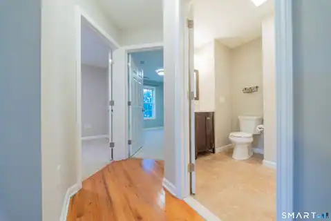 9 Englewood Avenue #C, West Hartford, CT 06110 — photo 10