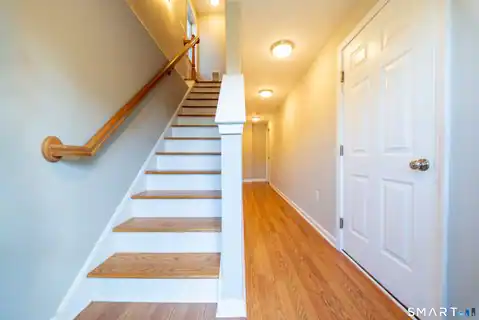 9 Englewood Avenue #C, West Hartford, CT 06110 — photo 2