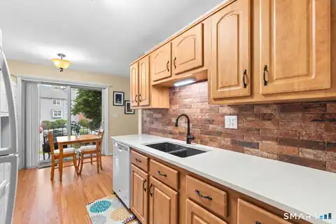 51 Carriage Drive #51, Milford, CT 06460 — photo 4