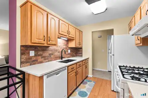 51 Carriage Drive #51, Milford, CT 06460 — photo 5