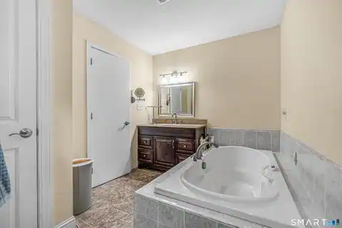 75 Staffordshire Commons Drive #75, Wallingford, CT 06492 — photo 24