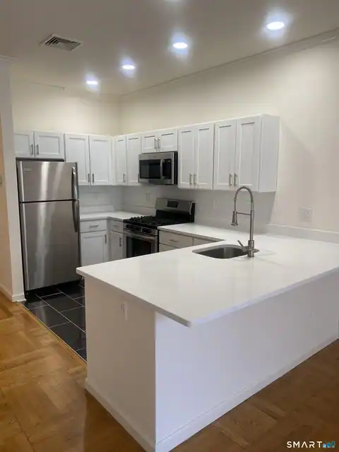 75 Prospect Street, Stamford, CT 06901 — photo 6