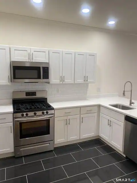 75 Prospect Street, Stamford, CT 06901 — photo 7