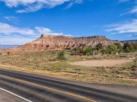 850 W Hwy 9, Virgin, UT 84779 — photo 11