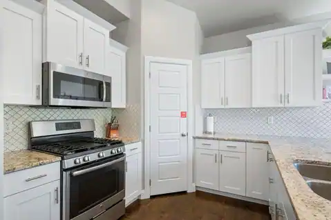 1888 E Holiday LN, Washington, UT 84780 — photo 8