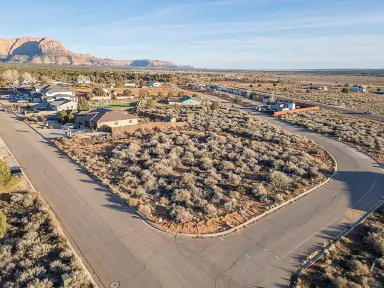 1088 E Manzanita DR #1, Apple Valley, UT 84737