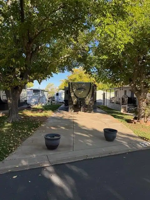 1150 W Red Hills Parkway #37, Washington, UT 84780
