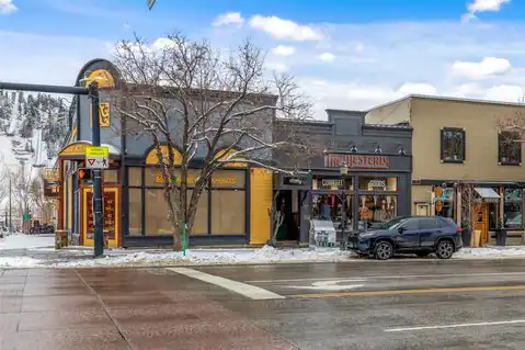 907 Lincoln Avenue #5, Steamboat Springs, CO 80487 — photo 2