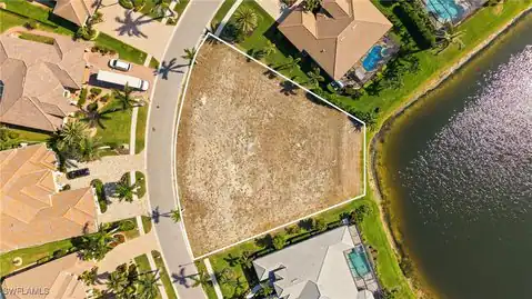 1922 Harbour Circle, Cape Coral, FL 33914 — photo 14