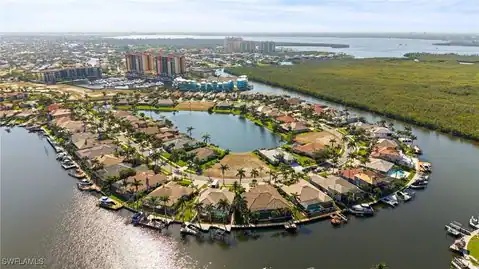 1922 Harbour Circle, Cape Coral, FL 33914 — photo 4