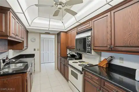 11 Bluebill Avenue #203, Naples, FL 34108 — photo 11