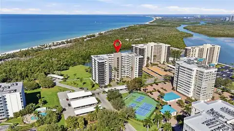 11 Bluebill Avenue #203, Naples, FL 34108 — photo 3