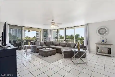 5550 Heron Point Drive #304, Naples, FL 34108 — photo 5