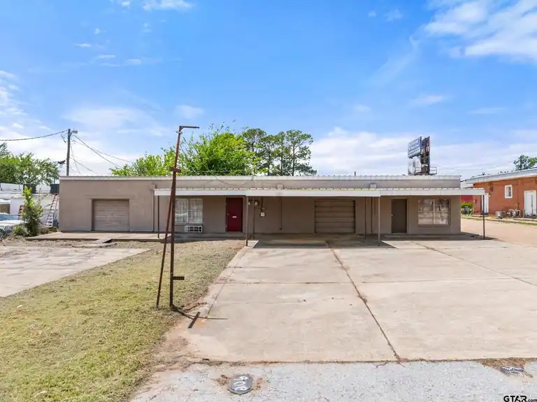 204 S Hart, Quitman, TX 75783