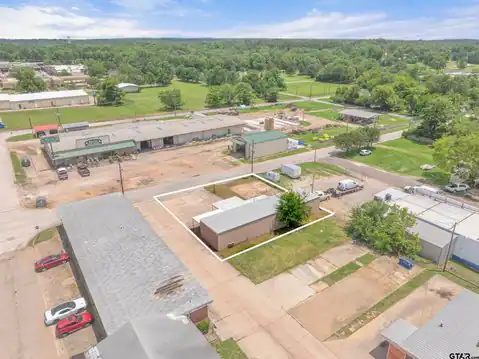 204 S Hart, Quitman, TX 75783 — photo 11