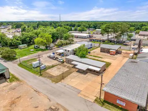 204 S Hart, Quitman, TX 75783 — photo 12