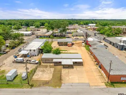 204 S Hart, Quitman, TX 75783 — photo 14