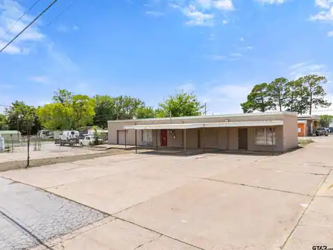 204 S Hart, Quitman, TX 75783 — photo 15
