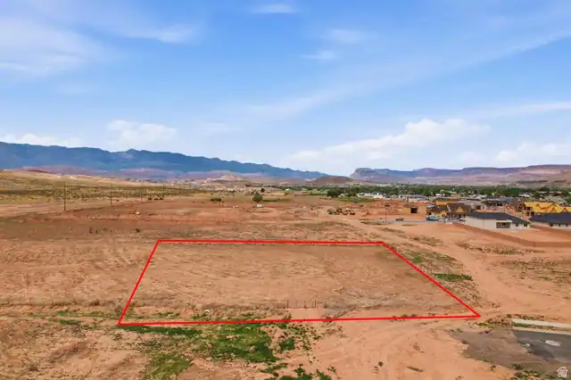 2060 S 1030 W, Hurricane, UT 84737