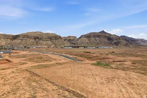 2060 S 1030 W, Hurricane, UT 84737 — photo 10