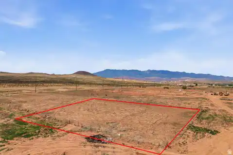 2060 S 1030 W, Hurricane, UT 84737 — photo 19