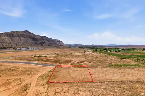 2060 S 1030 W, Hurricane, UT 84737 — photo 20