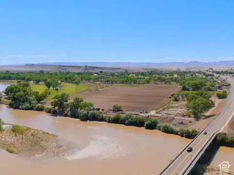 1290 E MAIN ST, Green River, UT 84525 — photo 13